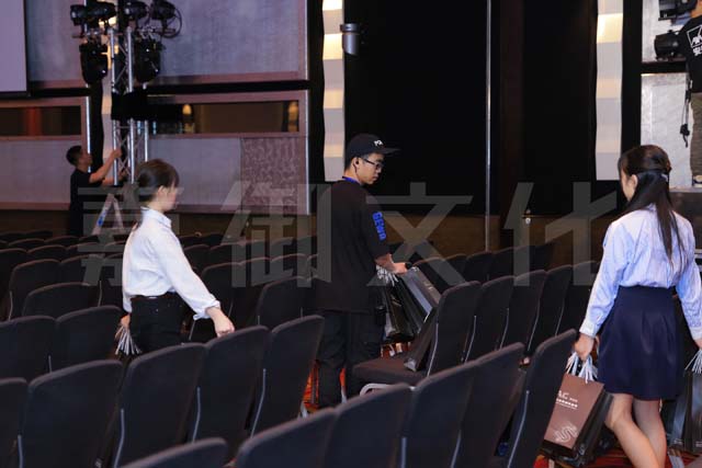 晚宴節(jié)目活動策劃應(yīng)該具備哪些特點？