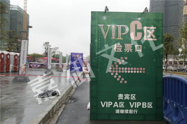 深圳展臺(tái)設(shè)計(jì)如何提高企業(yè)形象？